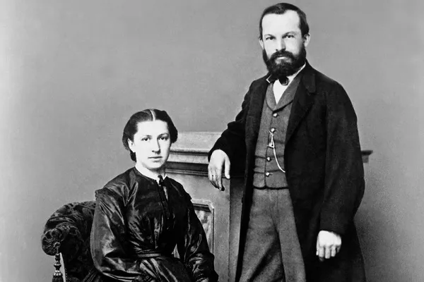 Gottlieb Daimler und seine Frau Emma Kurz, 1875