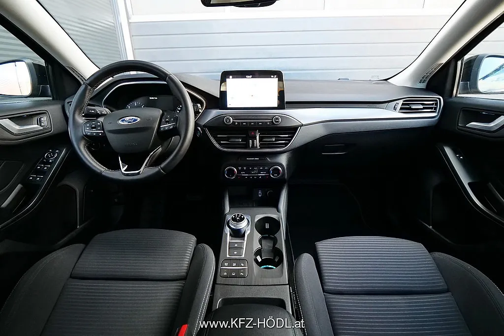 Ford Focus Traveller 2,0 EcoBlue SCR Titanium Aut. Image 9