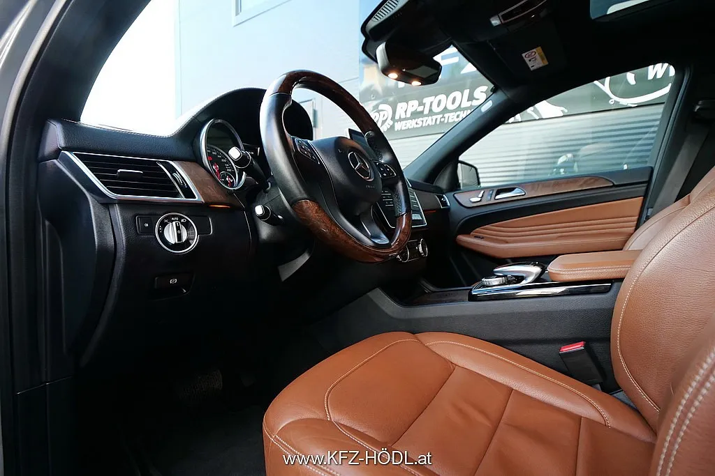 Mercedes-Benz GLE 350 d 4Matic Aut. Image 10