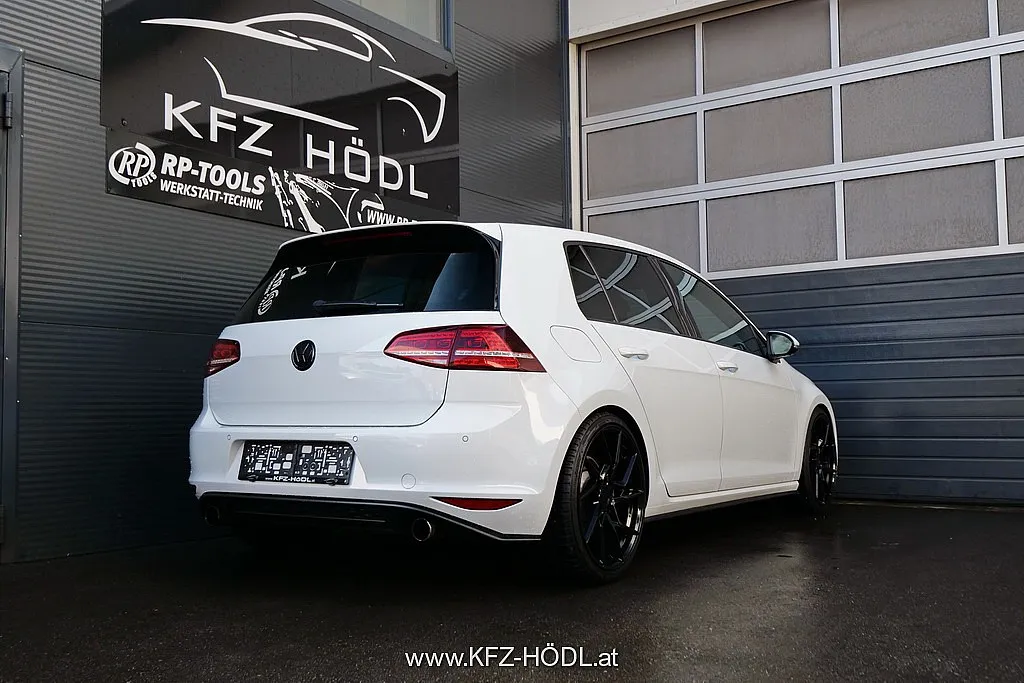 Volkswagen Golf GTI 2,0 TSI DSG KW Gewinde Image 2