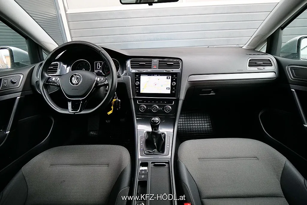 Volkswagen Golf Variant Rabbit 1,0 TSI Image 9