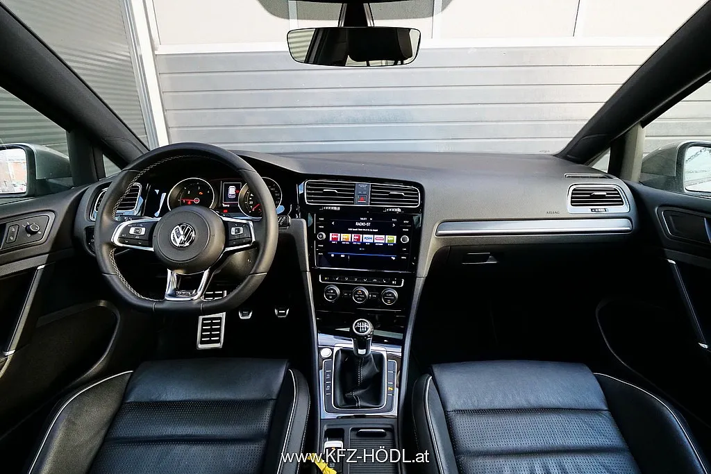 Volkswagen Golf GTD 2,0 TDI Image 9