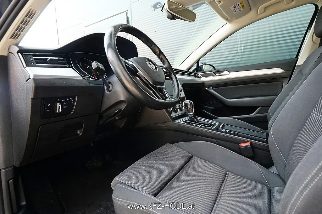 Volkswagen Passat Variant Comfortline 2,0 TDI SCR DSG Image 10