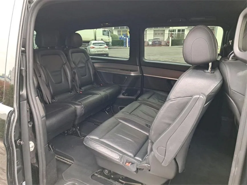 Mercedes-Benz V 250  Image 4