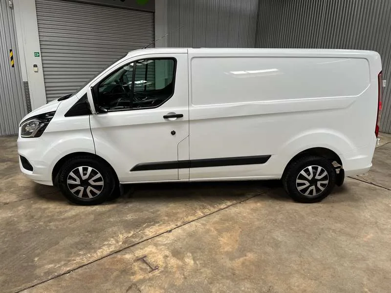 Ford Transit Custom 2.0 TDCi L1H1 Trend Automaat *€ 14900 NETTO* Image 1