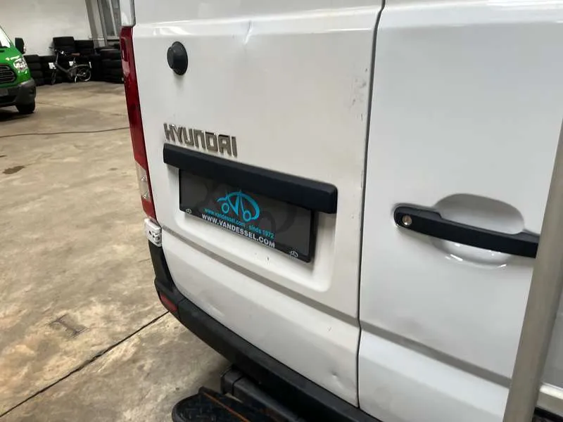 Hyundai H 350 2.5 CRDi L3H2 Glasresteel *€ 13.990 NETTO* Image 16