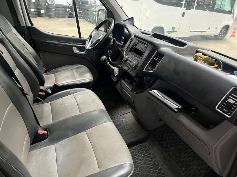 Hyundai H 350 2.5 CRDi L3H2 Glasresteel *€ 13.990 NETTO* Image 6