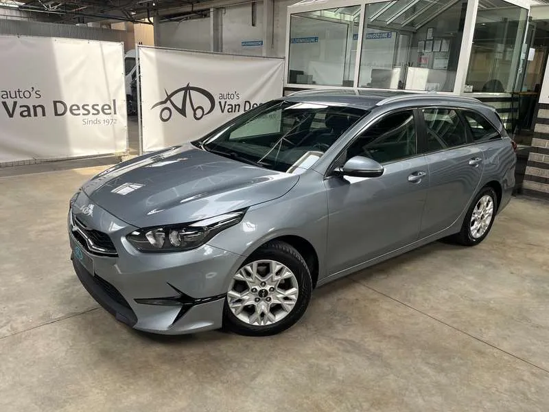 Kia Ceed SW / cee'd SW 1.0 T-GDi Pulse ISG Navi Camera Carplay Image 2