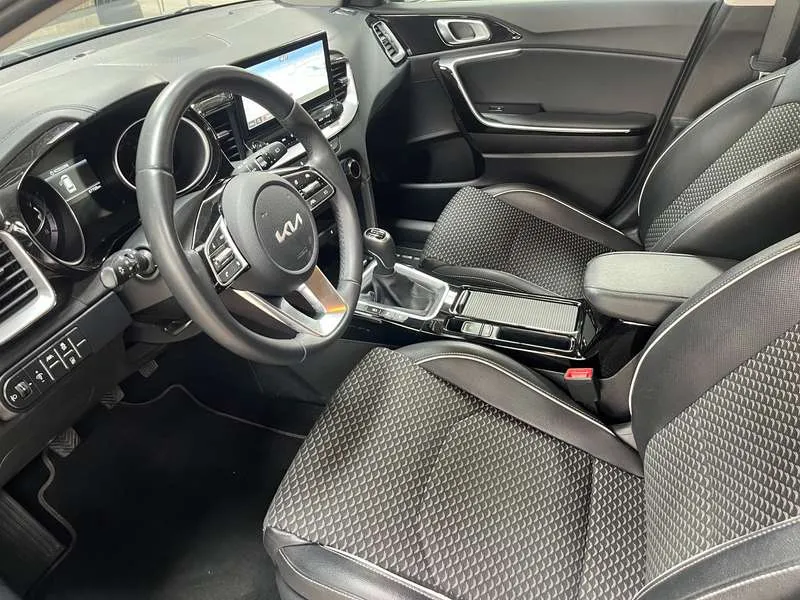 Kia Ceed SW / cee'd SW 1.0 T-GDi Pulse ISG Navi Camera Carplay Image 9