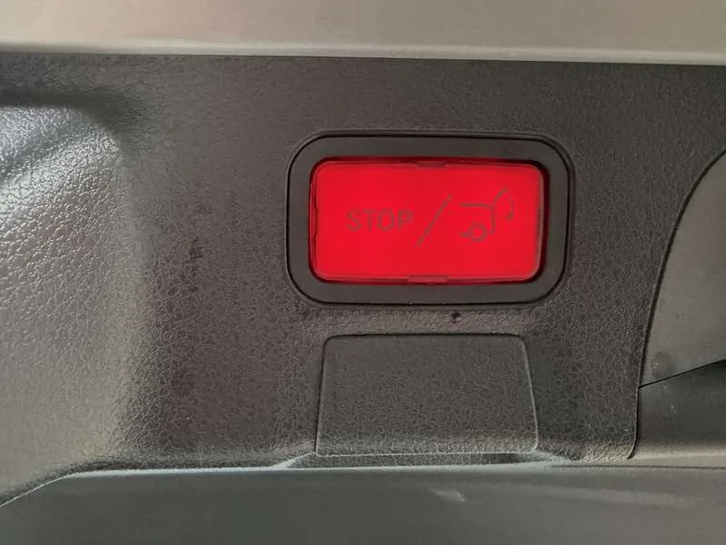 Mercedes-Benz CLA 250 CLA 250 e PHEV Business Line Image 12