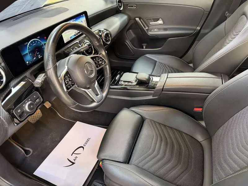 Mercedes-Benz CLA 250 CLA 250 e PHEV Business Line Pano Camera Image 14