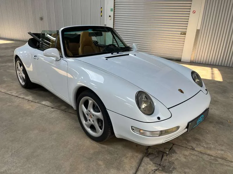 Porsche 993 3.6i Carrera Tiptronic Image 4