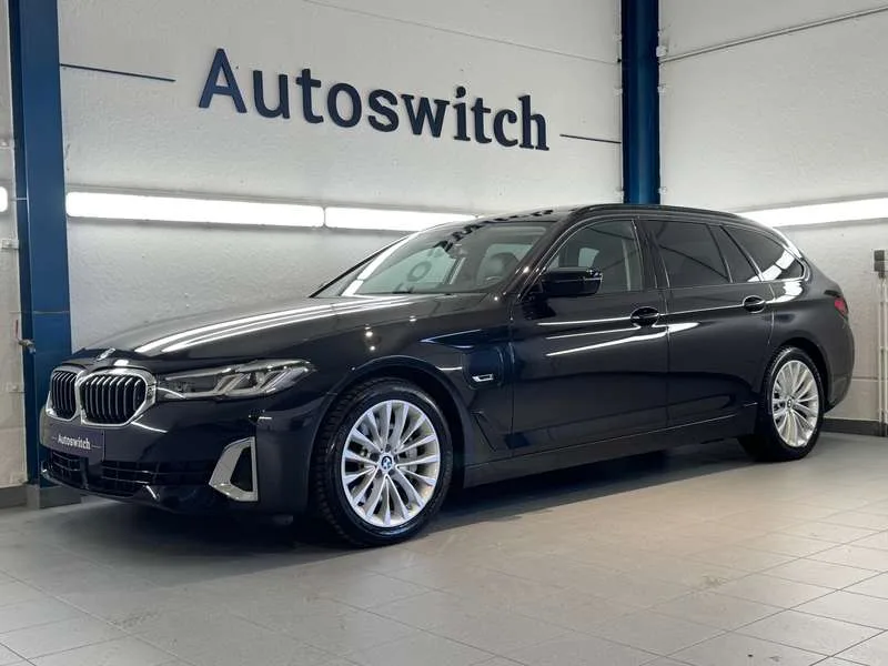 BMW 530 e Touring - Luxury/Pano/DrivAssProf/HiFi/Stuurverw Image 7