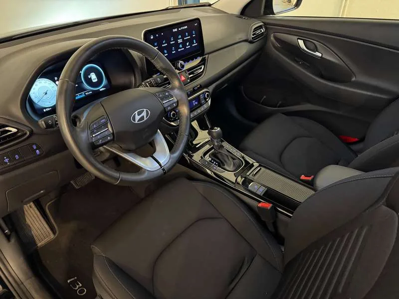 Hyundai i30 Wagon 1.0i Automaat - Keyless/Carplay/ActCruise/ Image 8