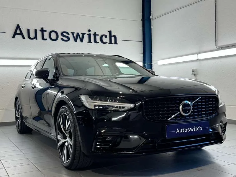 Volvo V90 T8 AWD Recharge - Ultimate Dark/Pano/H&K/Trekhaak Image 1