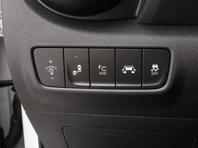 Hyundai Kona 1.6 CRDi Sky + GPS + Leder/Cuir Image 10