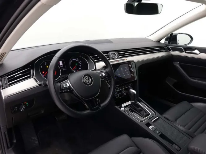 Volkswagen Passat Variant 2.0 TDi 190 DSG 4Motion Variant Highline + GPS + Leder/Cuir + LED Lights Image 8