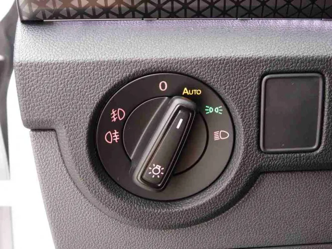 Volkswagen T-Cross 1.5 TSi 150 DSG Sport + GPS + LED Lights + Winter pack Image 9