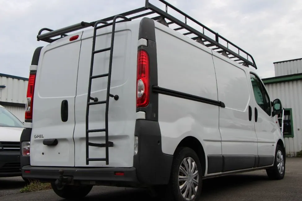 Opel Vivaro 2.0 Cdti EU5 Trekhaak Dakdrager Airco Image 4