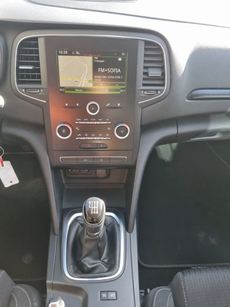 Renault Megane Energy dCi 110 к.с. дизел Stop&Start BVM6 Image 9