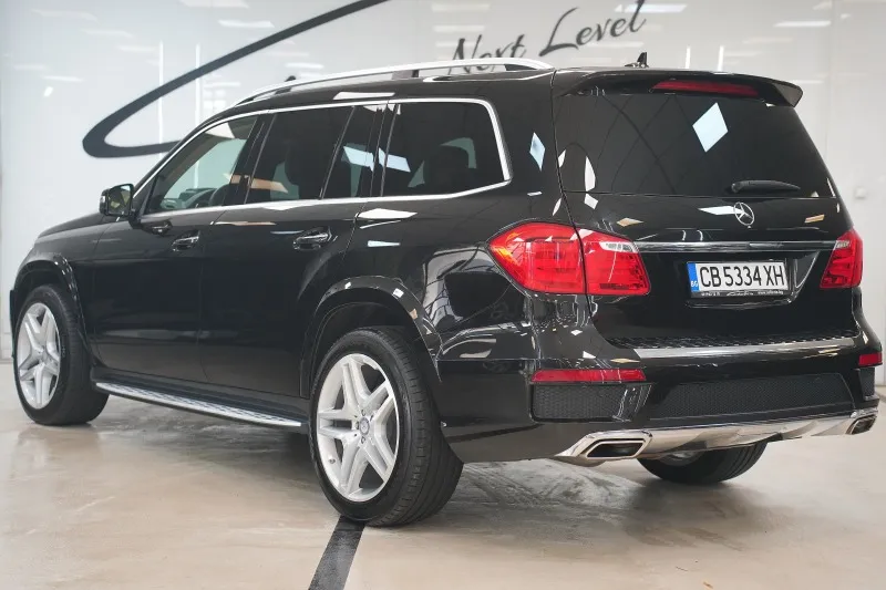 Mercedes-Benz GL 500 4Matic AMG Line 6+1 Image 7