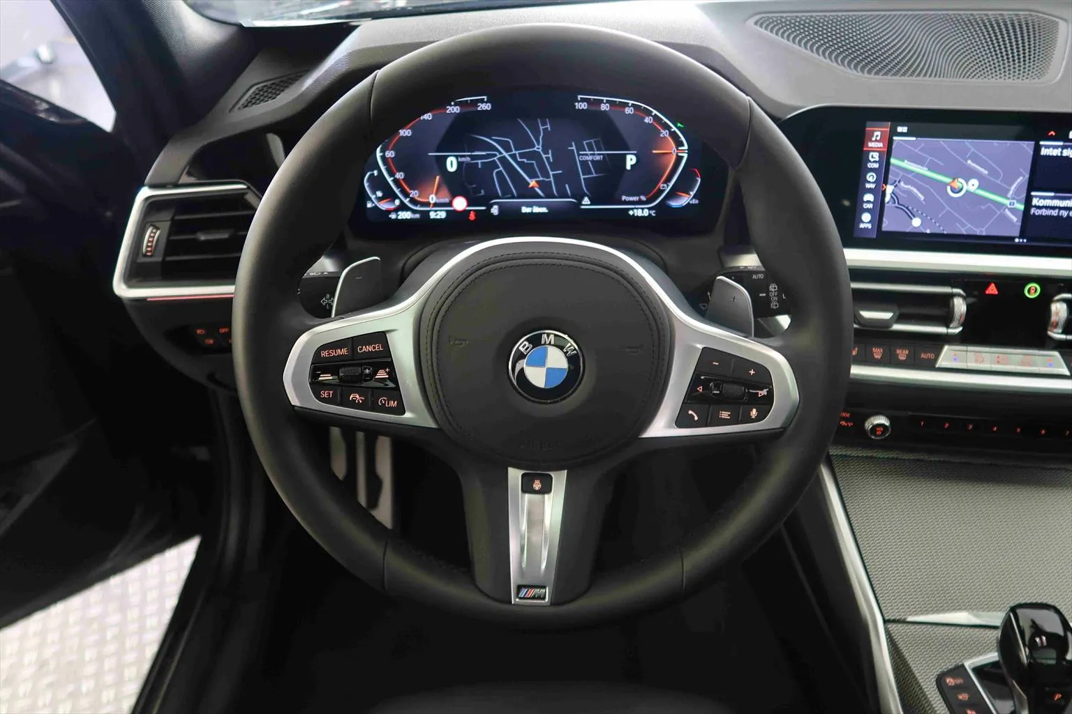 BMW 330i xDriveTouring M Sport Automat  Image 10