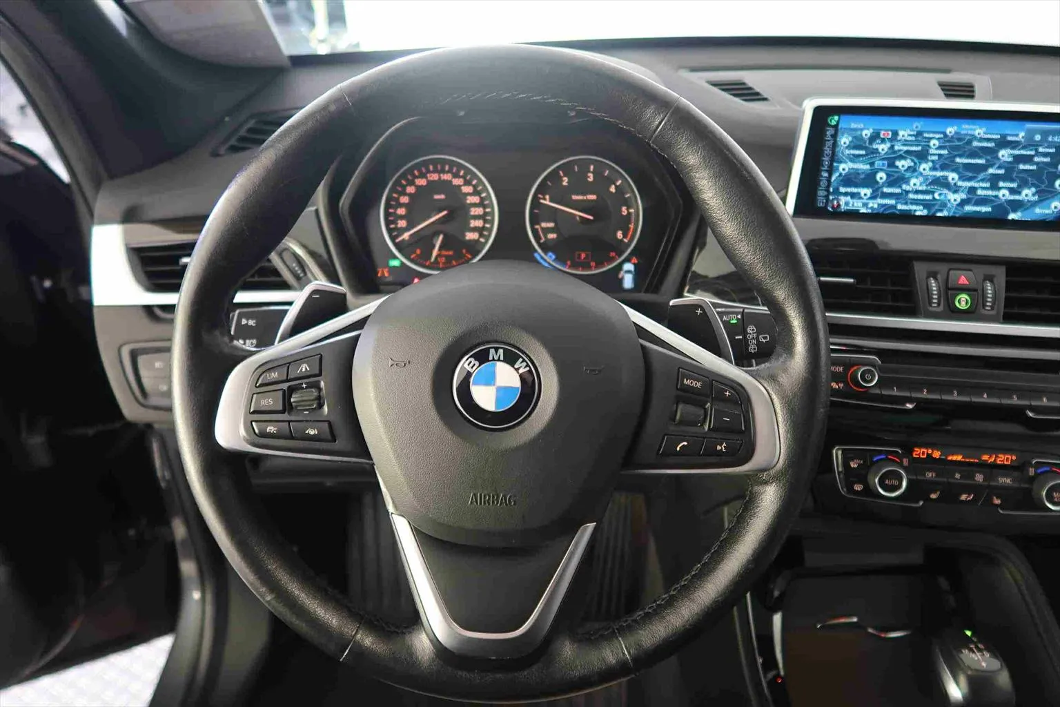 BMW X1 xDrive 25d Sport Line  Image 10
