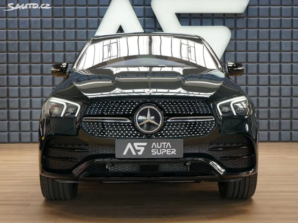 Mercedes-Benz GLE 400d AMG Coupé Masáž Pano Image 2
