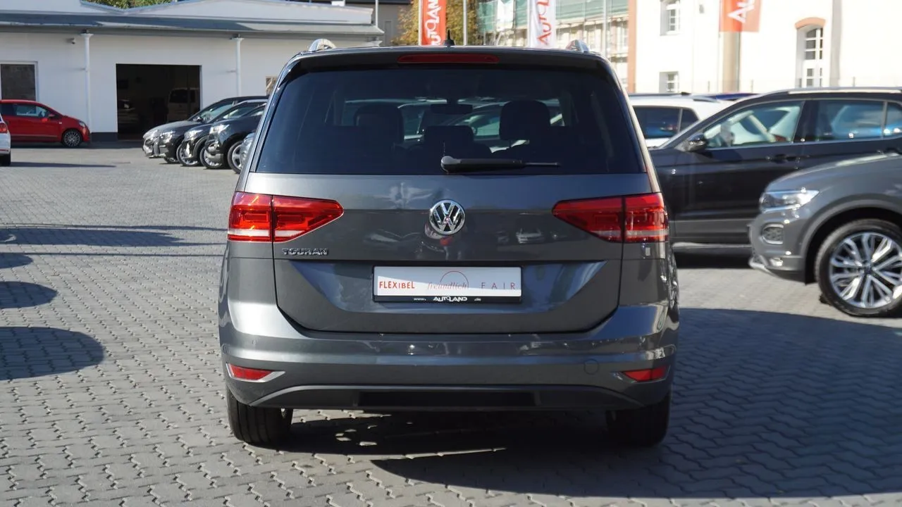 Volkswagen Touran 1.6 TDI Comfortline...  Image 6