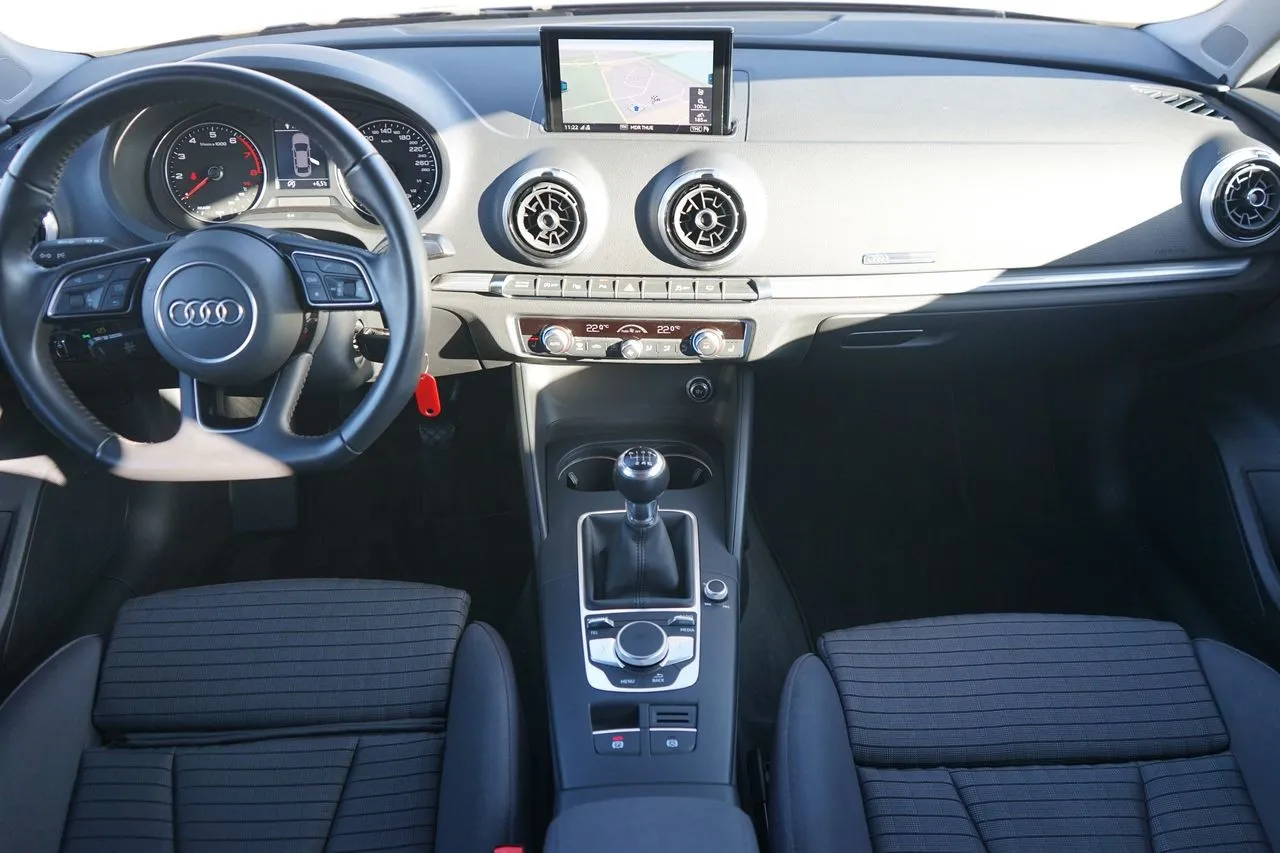 Audi A3 1.5 TSI Limousine sport...  Thumbnail 6