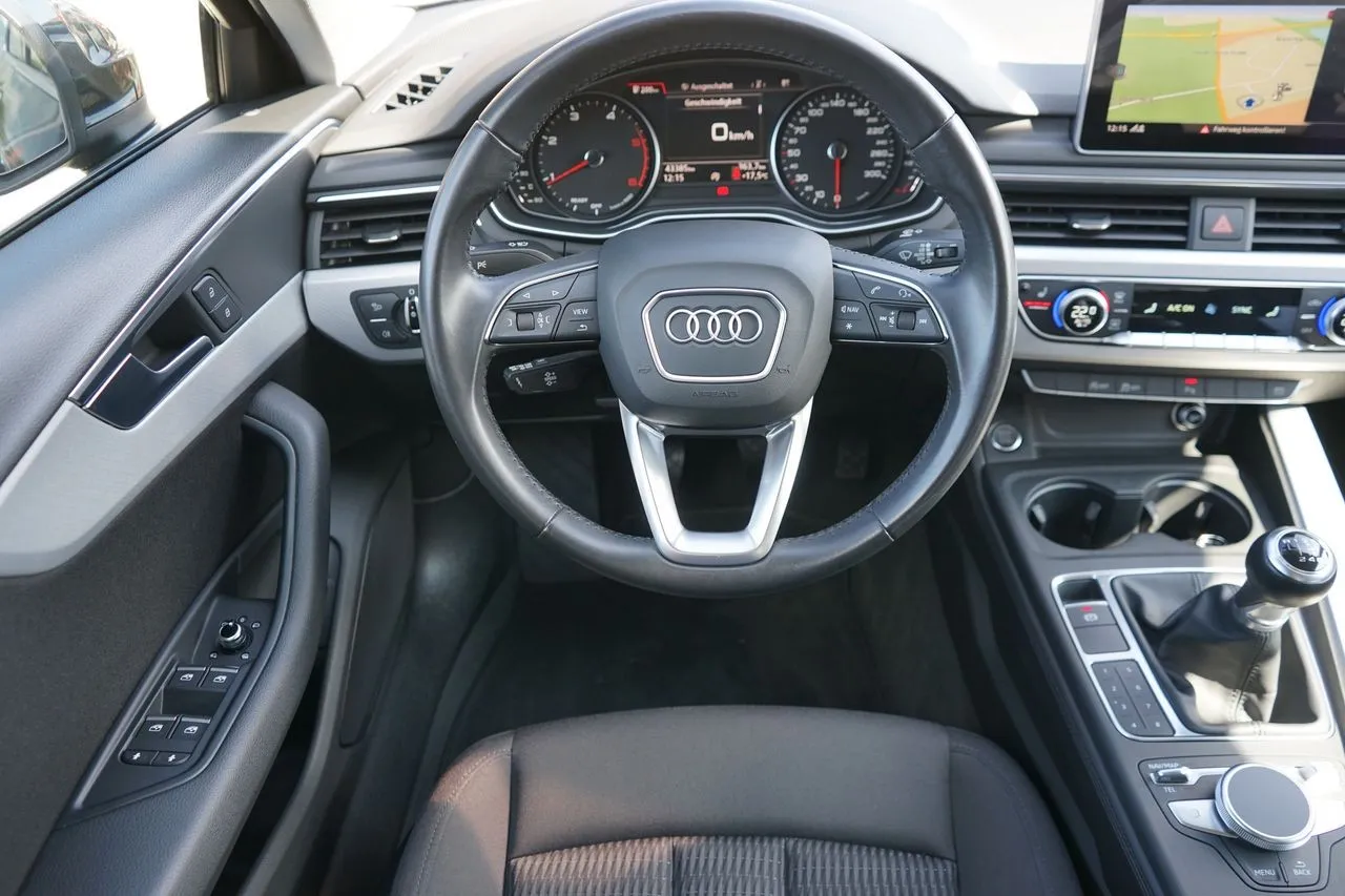 Audi A4 2.0 TDI design 3-Zonen-Klima...  Thumbnail 9