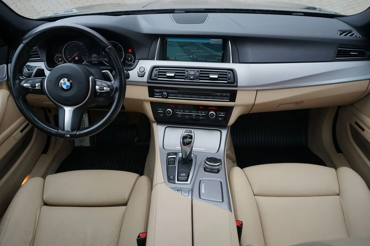 BMW 5er Reihe 530d Touring Sport-Aut....  Thumbnail 5