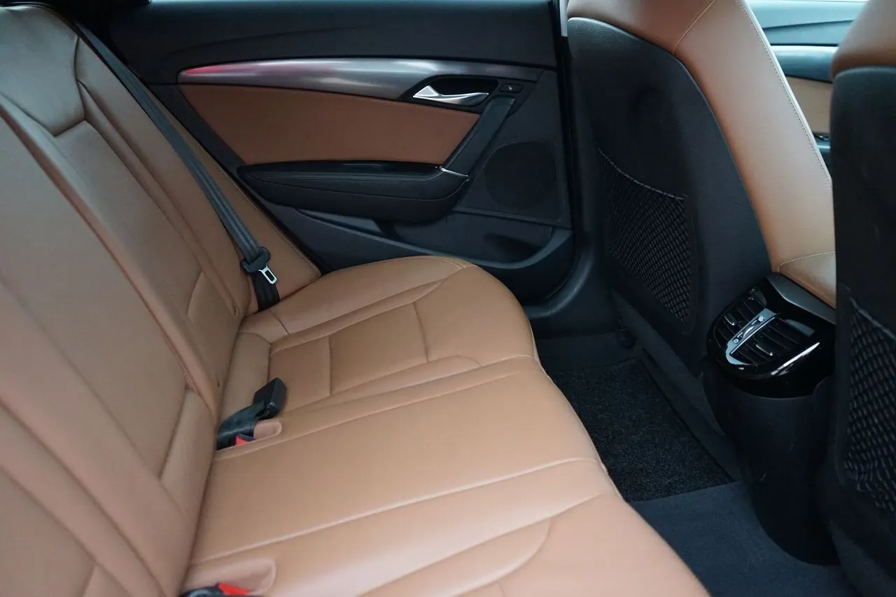 Hyundai i40 cw 2.0 GDI Premium...  Image 9