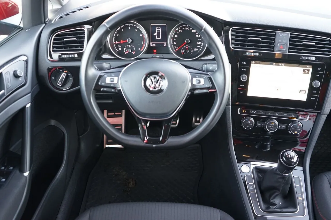 Volkswagen Golf VII Variant 1.5 TSI Sound...  Image 9