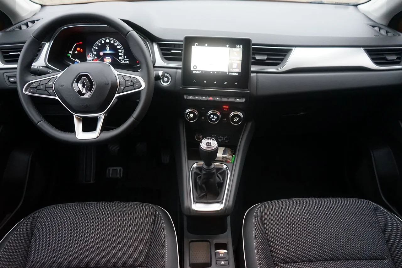 Renault Captur TCe 90 Navi...  Image 9