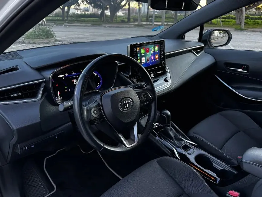 Toyota Corolla 125H Feel! Image 5