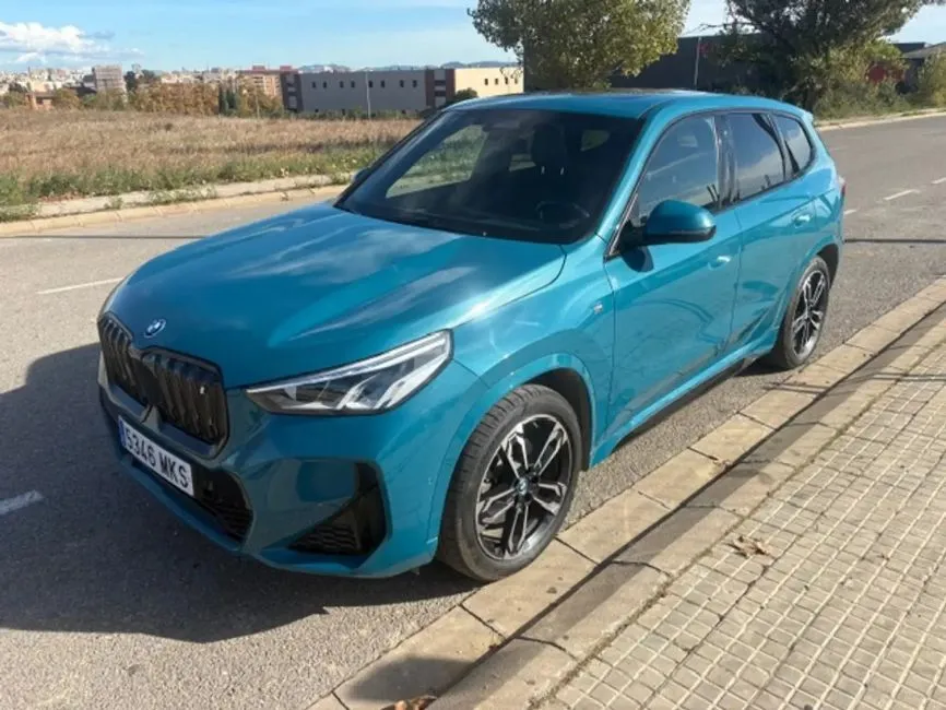 BMW X1 iX1 xDrive30A M Sport Pro M Sport Pro Image 1