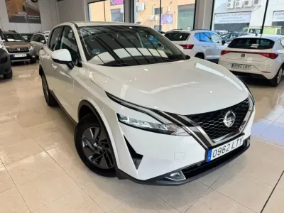 Nissan Qashqai DIGT mHEV 4x2 Acenta