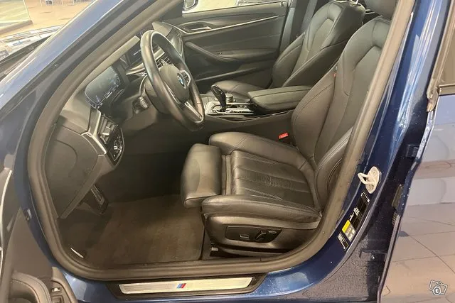 BMW 530 530 G31 Touring 530e xDrive A Charged Edition M Sport *HUD / Nahkaverhoilu / Adapt. ajovalot* - BPS vaihtoautotakuu 24 kk Image 9