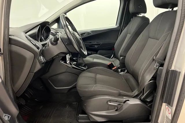 Ford B-Max 1,0 EcoBoost 100hv Start/Stop Titanium * Ilmastoitu / Vakkari * Image 9
