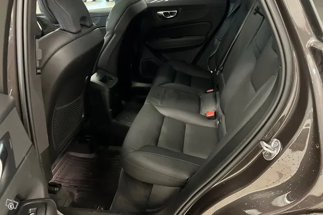 Volvo XC60 T6 AWD Long Range Plus Bright aut * Harman Kardon / LED / Panoramakatto* Image 9