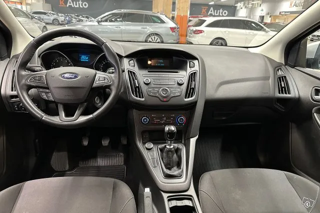 Ford Focus 1,0 EcoBoost 125 hv Start/Stop M6 Trend Wagon *Vakkari / Moottorinlämmitin / Lämm.tuulilasi* Image 7
