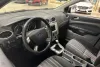 Ford Focus 1,8 125h M5 5-ovinen *Vakkari / Moottorinlämmitin / Koukku / Ilmastointi* Thumbnail 6