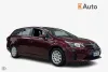 Toyota Avensis 1,6 Valvematic Life Edition Wagon * Vetokoukku / Lohkolämmitin / Suomi-auto / Vakkari * Thumbnail 1