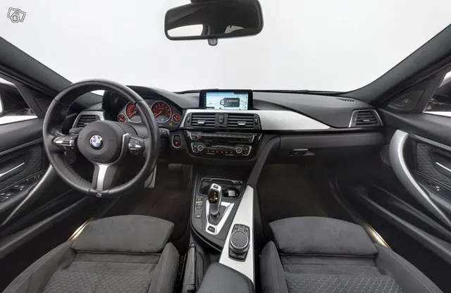 BMW 330 F30 Sedan 330e A Business M Sport / Juuri tullut / H/K / Kattoluukku / Prof. navi / P. kamera / Image 9