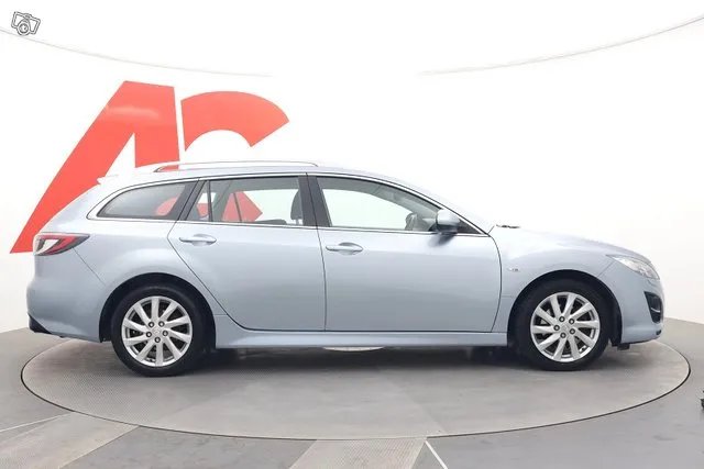 Mazda 6 Sport Wagon 2,0 Touring 5AT - / Aut.ilmastointi / Vakionopeudensäädin / Täysmerkkikirja / Lohko- ja sisäpistoke Image 6