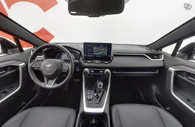 Toyota RAV4 Hybrid 2,5 AWD-i Active - PLUS PAKETTI / TUTKAT / PREMIUMVÄRI / KOUKKU Image 9