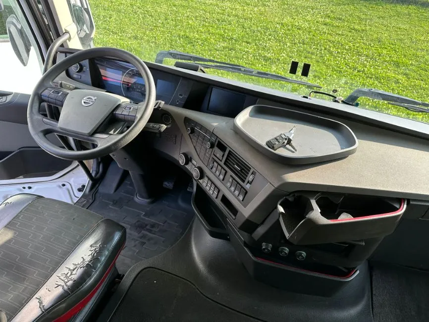 Volvo FH500 Retarder Image 9