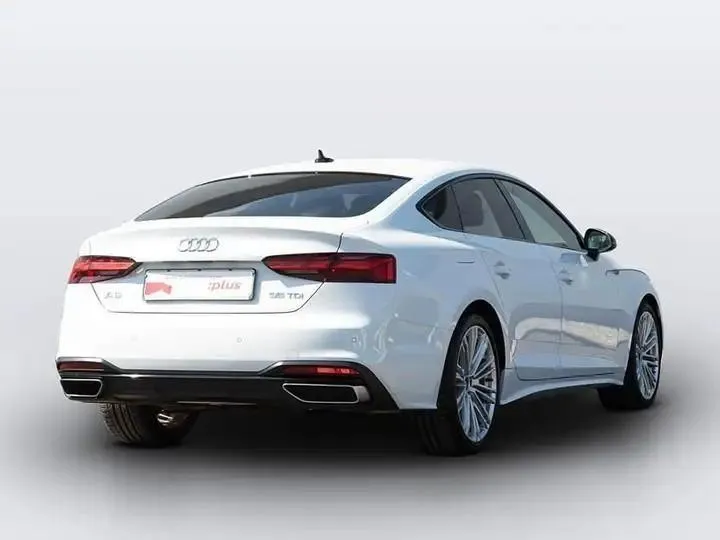 AUDI A5  Image 2