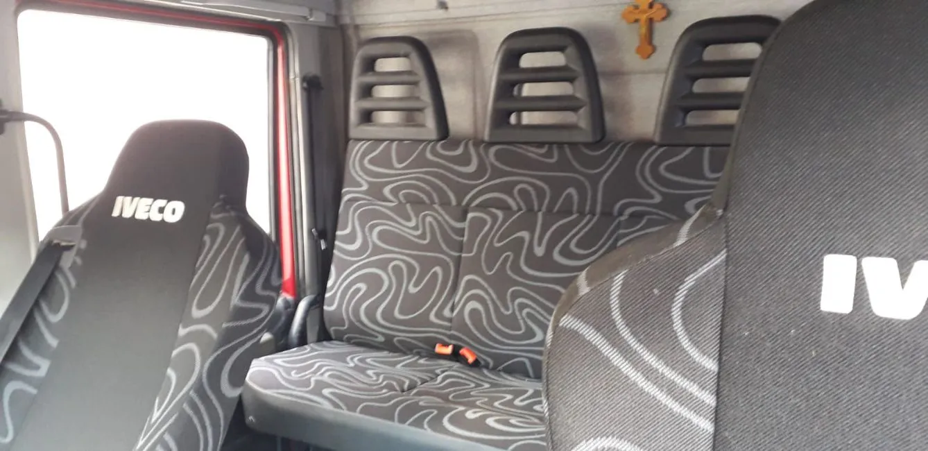 Iveco 80e18  Image 2